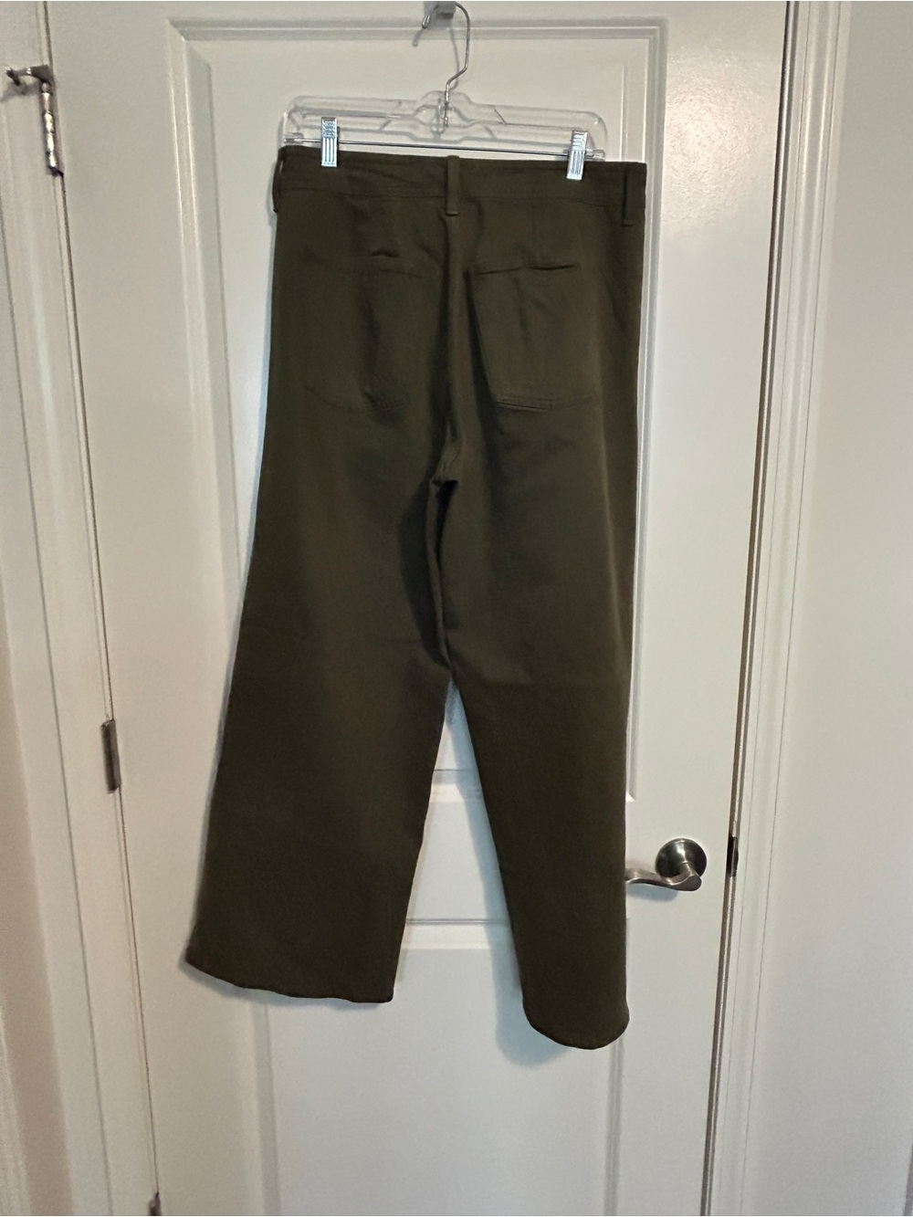 Universal Thread Olive Green Straight-Leg Chinos